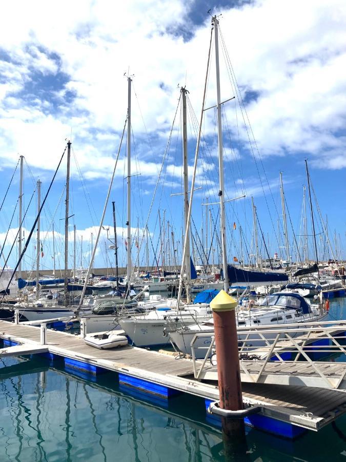 Hotel Luxury Boat Karamba I à San Miguel de Abona Extérieur photo